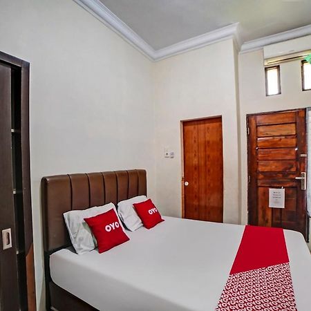 Hotel Oyo 90751 Graha Sei Batugingging Medan Exterior foto