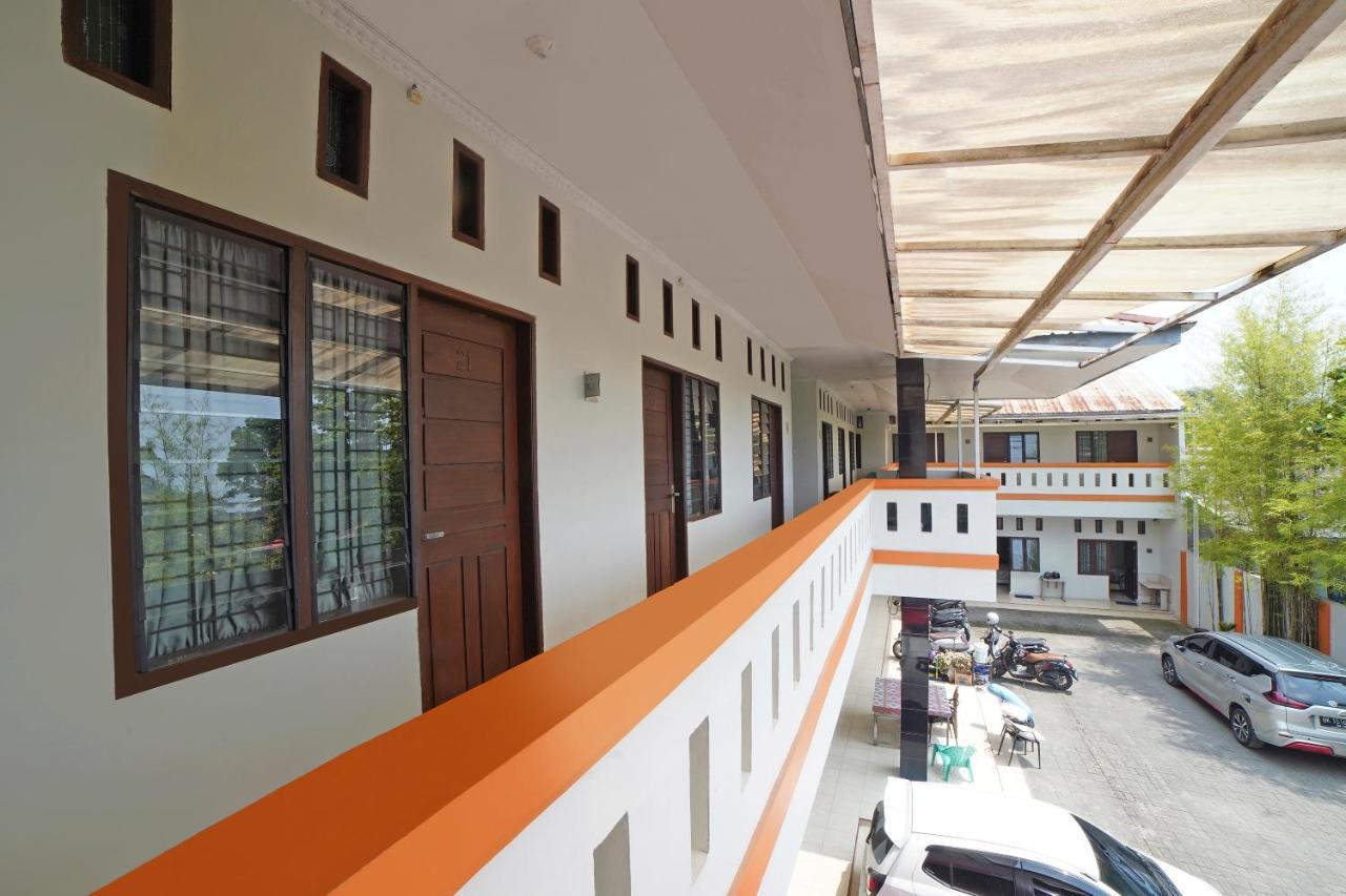 Hotel Oyo 90751 Graha Sei Batugingging Medan Exterior foto
