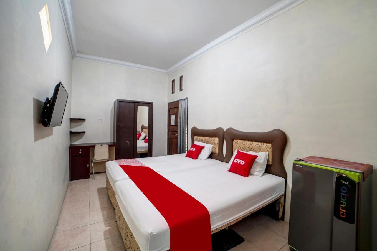 Hotel Oyo 90751 Graha Sei Batugingging Medan Exterior foto